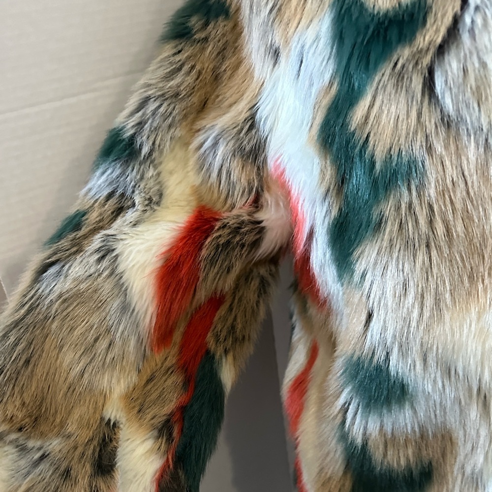 Hot & Delicious Colorful Faux Fur Jacket large - Picture 11 of 16
